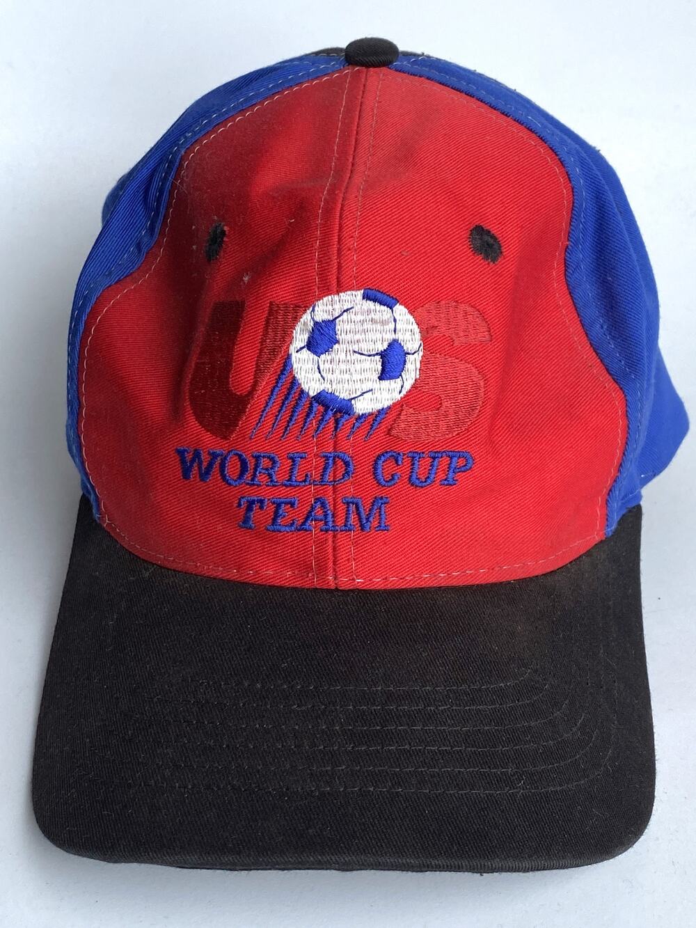US Soccer World Cup Team 1992-1994 ADIDAS snapback cap red black FIFA vintage